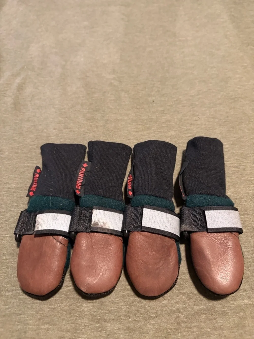 Muttluks itty bitty Original Fleece-Lined Dog Boots